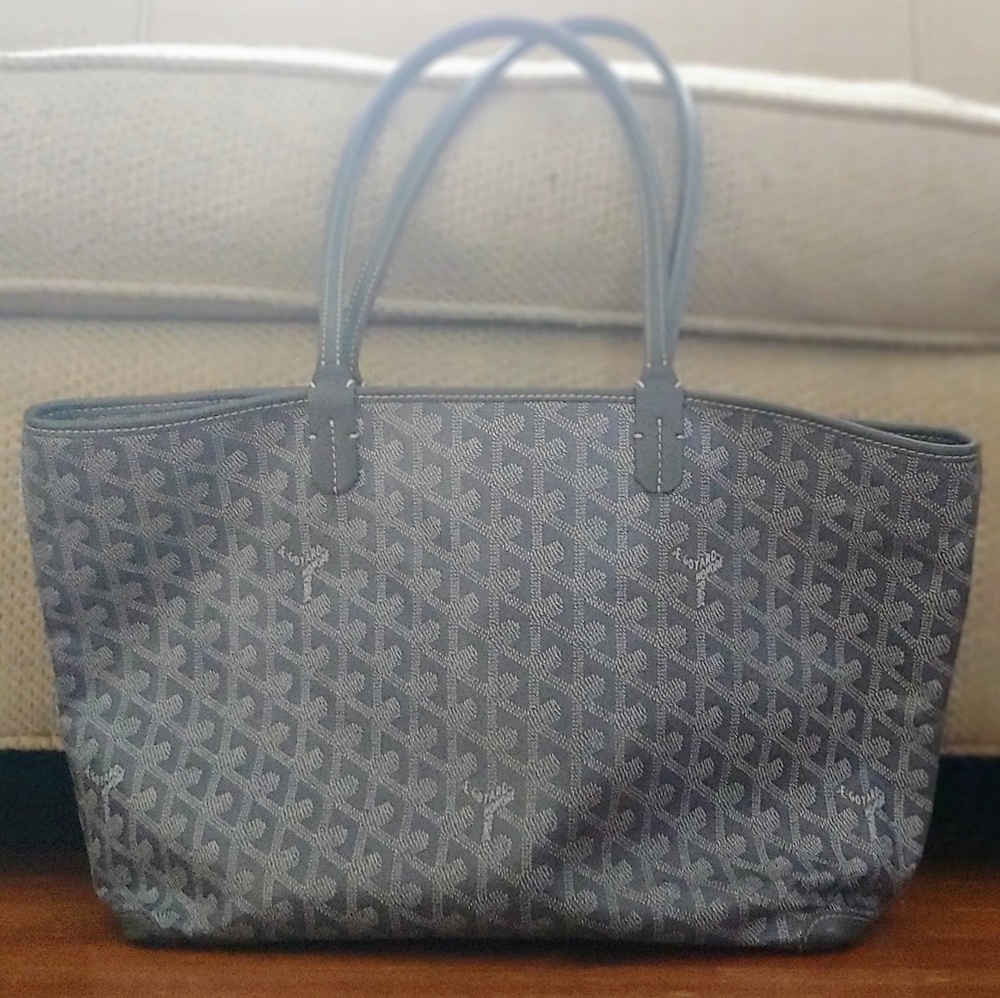 Authentic Goyard Artois PM